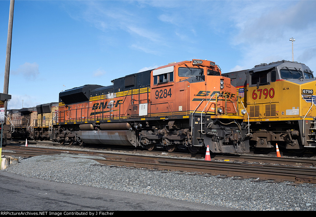 BNSF 9284